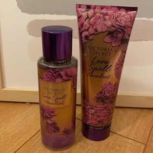 Victoria Secret- love Spell Decadent